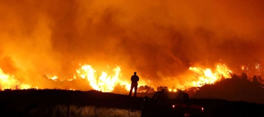 México enviará a 101 bomberos a Estados Unidos para ayudar a combatir los incendios...