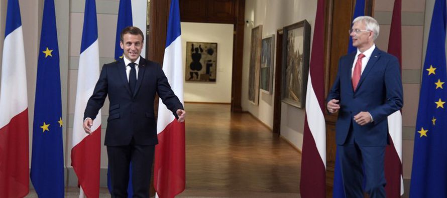 En su visita de tres días a Lituania y Letonia, Macron aseguró que su objetivo es...