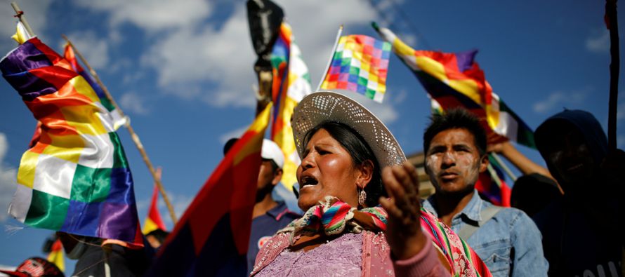 La salida abrupta de Evo Morales del gobierno no ha supuesto una merma en su respaldo electoral....