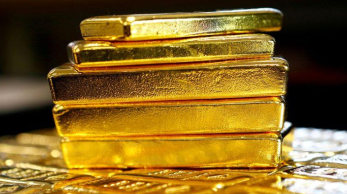 A las 1746 GMT, el oro al contado subía un 0,3% a 1.906,15 dólares la onza. En tanto,...