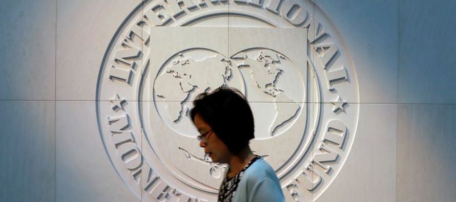 Argentina y el FMI se encuentran renegociando un crédito que otorgó el organismo en...
