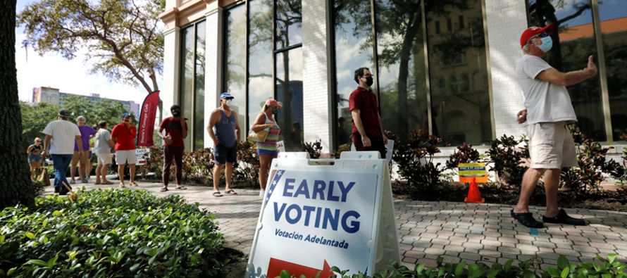 Desde que se abrieran los centros de votación anticipada el pasado 19 de octubre en Florida,...