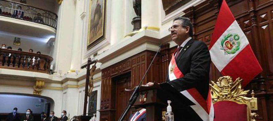 Flores-Aráoz juró como jefe del gabinete de ministros en Palacio de Gobierno un...