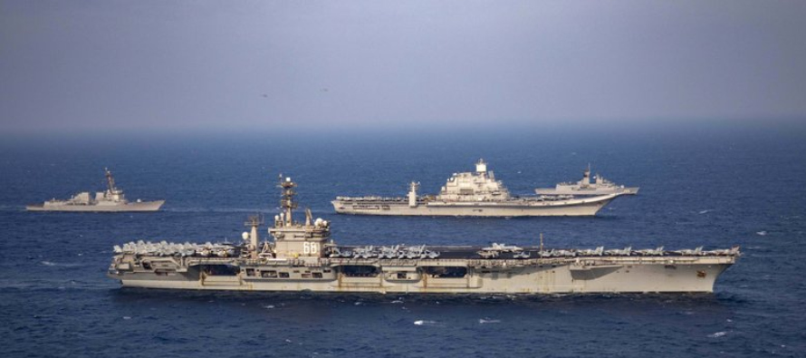 La operación Malabar comenzó en 1992 como ejercicio bilateral de las marinas india y...