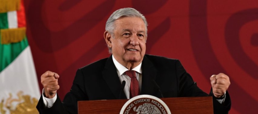 López Obrador, exhortó el sábado evitar endeudamiento al implementar rescates...