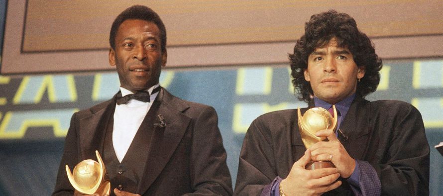 El fallecimiento prematuro de Maradona cambió súbitamente el guion de los programas...