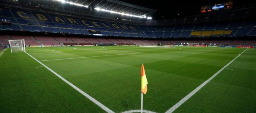 El FC Barcelona impuso un recorte salarial temporal de 70% anteriormente este año que se...