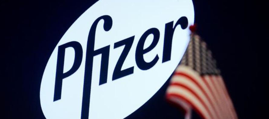 La farmacéutica estadounidense Pfizer y su socio de desarrollo alemán BioNTech...