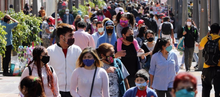 Chile tiene 551.743 contagiados desde el inicio de la pandemia en marzo y los muertos ascienden a...