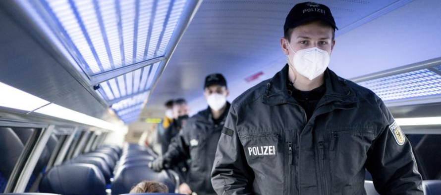 Las cifras de contagio en Alemania se han estabilizado a un nivel elevado desde el inicio de un...
