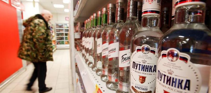 Los rusos están entre los mayores consumidores de alcohol del mundo, aunque el consumo ha...