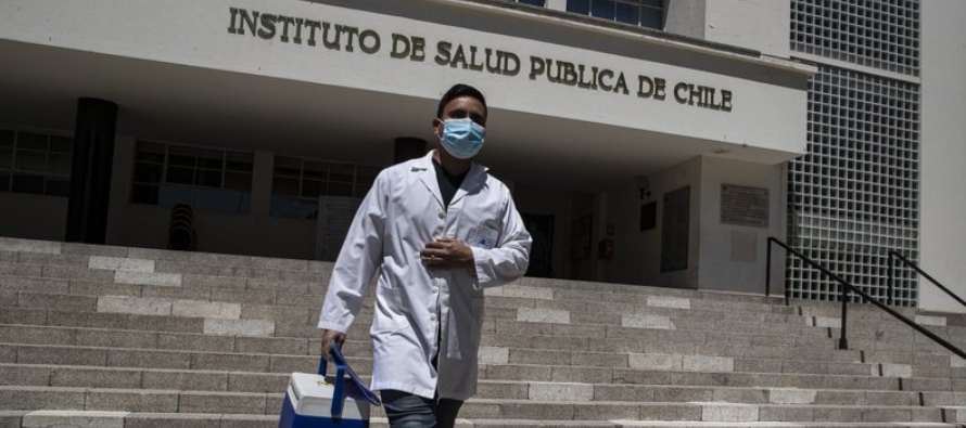 El Ministerio de Salud de Costa Rica también aprobó el uso de emergencia de la vacuna...