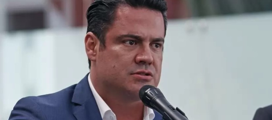 Sandoval fue "víctima de un atentado en el municipio de Puerto Vallarta", uno de...