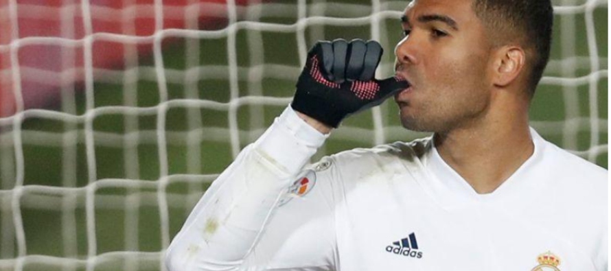 El Madrid pudo quedar tempranamente en desventaja en el minuto 1, cuando Raphael Varane...