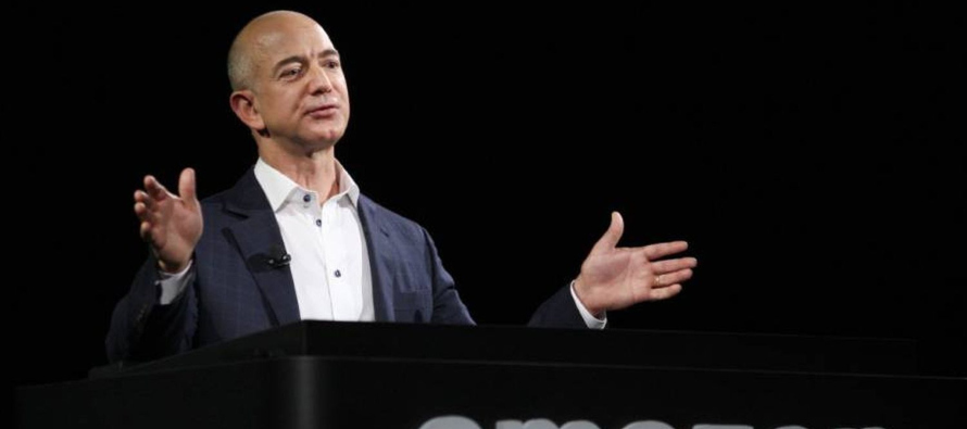 Como ya sucediera en 2019, Jeff Bezos sigue al frente de la lista de los multimillonarios...