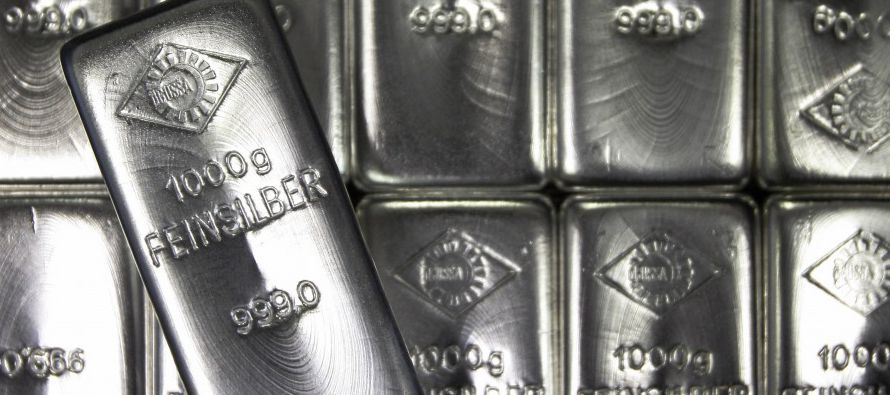 Los precios del oro y el paladio subieron más de un 20% en 2020, mientras que la plata...