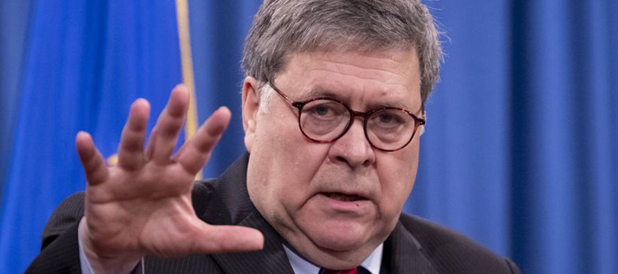 En un comunicado a The Associated Press, Barr dijo que “organizar a una turba para presionar...