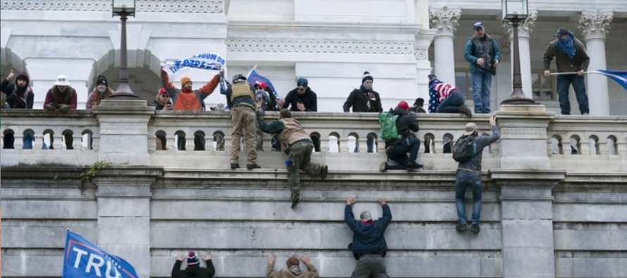 El 6 de enero se registraron disturbios en al Capitolio de Estados Unidos, en la capital de ese...