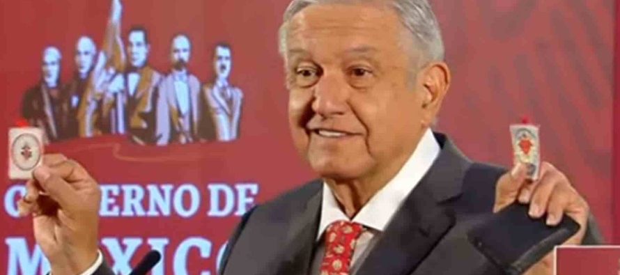 El presidente mexicano Andrés Manuel López Obrador anunció el domingo que dio...