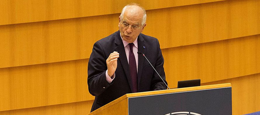 Borrell ha llegado este martes a la Eurocámara y ha defendido su polémica visita a...