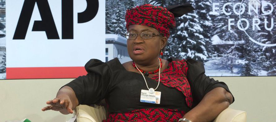 Okonjo-Iweala, de 66 años, fue nombrada directora general por los representantes de los 164...