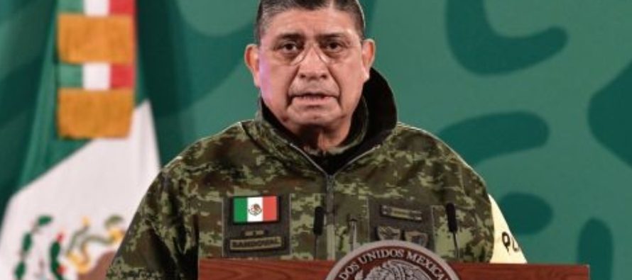 El ejército mexicano tiene ahora, entre otras funciones, toda la logística y...