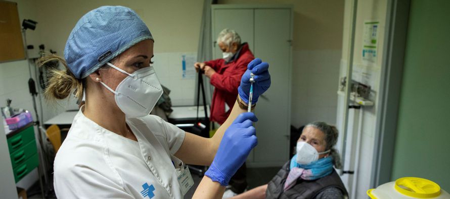 Algunos países ya han abierto las puertas a un nuevo mundo para los vacunados: Estados...