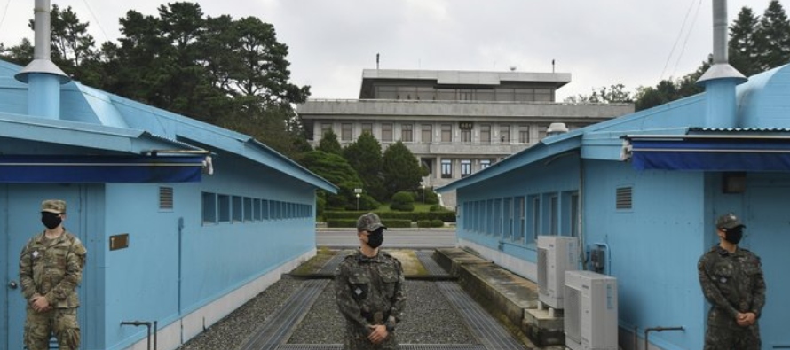 El entonces presidente Donald Trump había exigido a Corea del Sur que pagara miles de...