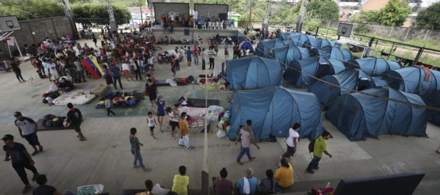 Unos 5 millones de venezolanos han escapado de la crisis económica política y social...