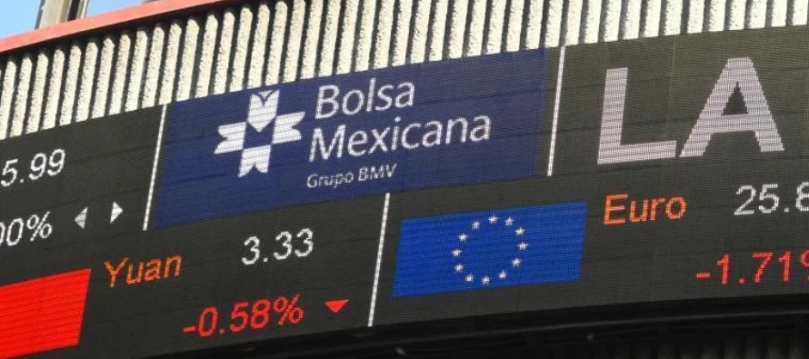 El peso mexicano se apreció en la jornada un 0,1 % frente al dólar estadounidense, al...
