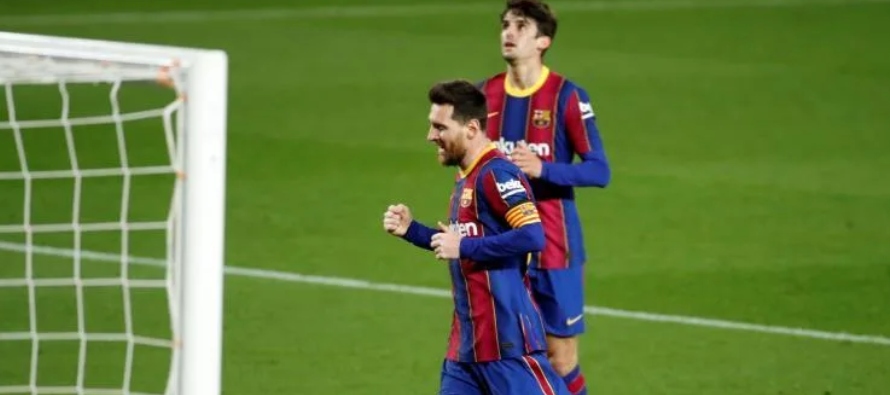 En una tercera etapa, y una vez acabada su carrera en la MLS, Messi regresaría a Barcelona...