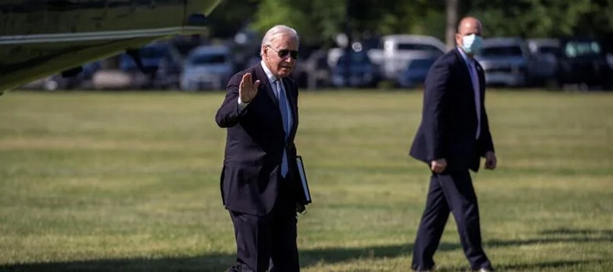 La visita de Biden se producirá un día antes de que Ford presente en la misma planta...