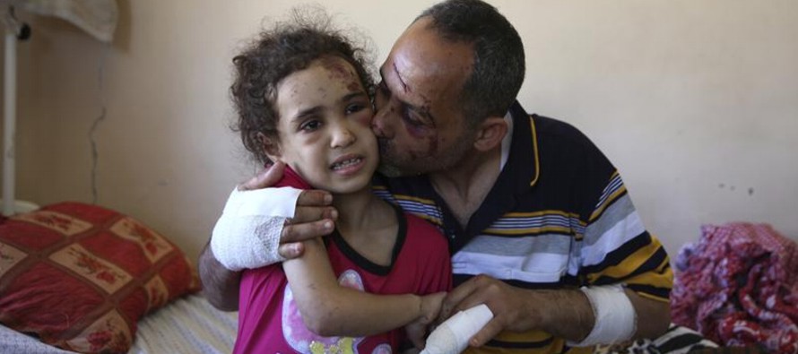 Los niños están sufriendo un gran trauma por los bombardeos de Israel en la Franja de...