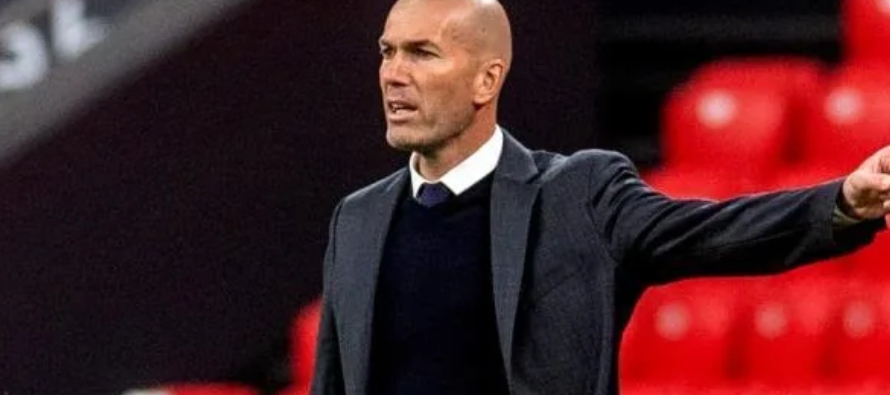 Además, recordó Zidane que su primera Liga como entrenador, la ganó en la...