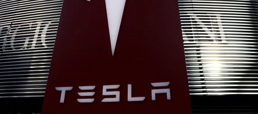 Tesla dijo en una publicación de Weibo que los datos generados por todos los autos que vende...