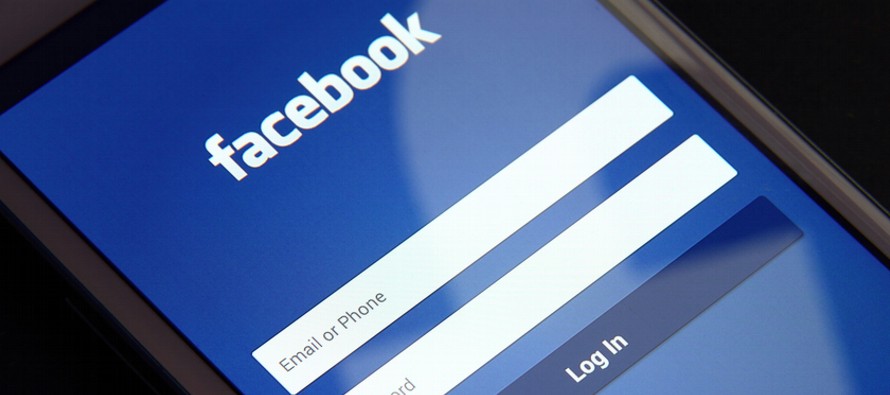 La Comisión Europea dijo el viernes que está evaluando si la forma en la que Facebook...