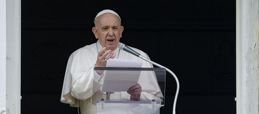 En declaraciones a los fieles reunidos en la Plaza de San Pedro, el pontífice pidió a...
