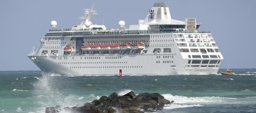 Celebrity Cruises, una de las marcas de Royal Caribbean Cruise, dijo que 99% de los pasajeros...