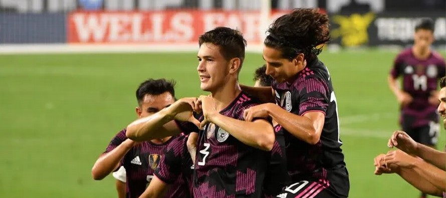 El representativo mexicano ganó con los goles de Diego Lainez, César Montes y Henry...