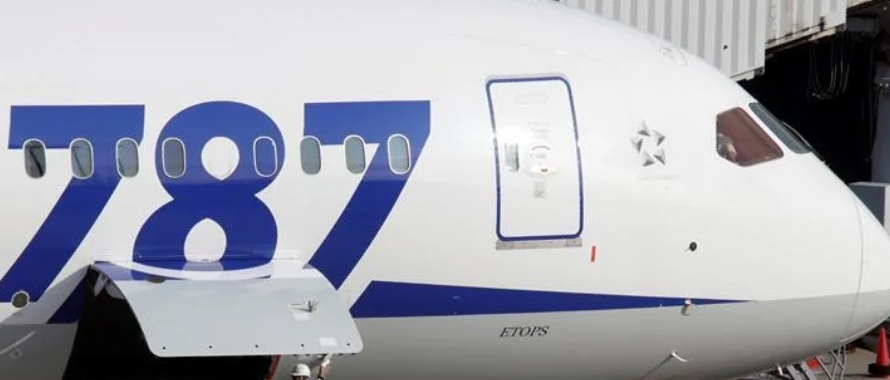 El polémico Boeing 737 sigue siendo la niña de los ojos de la compañía...