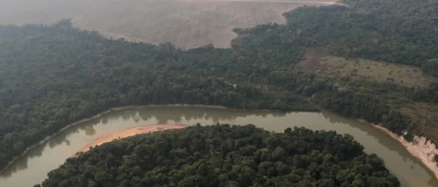 Según el informe, el 18% de la cuenca amazónica ya ha sido deforestada, sobre todo...