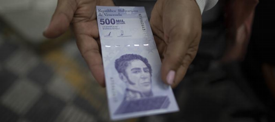 El nuevo billete de 100 bolívares -que será el de más alta...