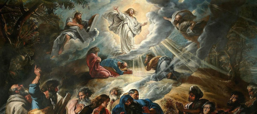 Según el relato evangélico, la Transfiguración ocurrió en un monte alto...