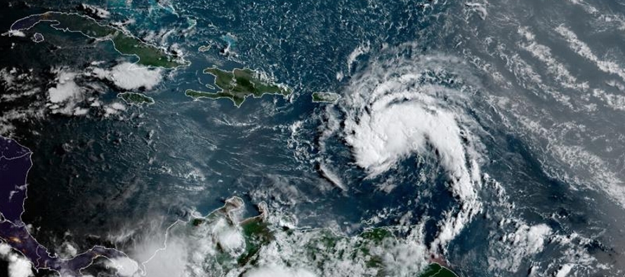 Se emitieron avisos de tormenta tropical para Puerto Rico e Islas Vírgenes de Estados Unidos...
