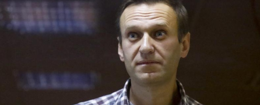 En febrero, Navalny fue sentenciado a dos años y medio en prisión por violar los...