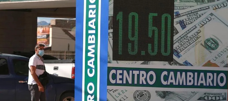 El Banco de México (Banxico) reportó este mes que el país sumó en la...