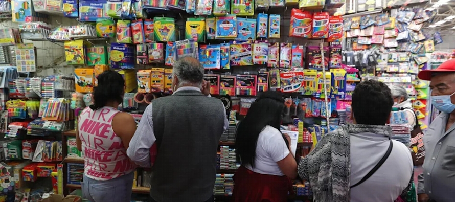 En julio pasado, México registró una tasa de inflación del 5,81 %,...
