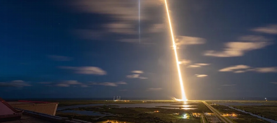 SpaceX, la compañía responsable de esta histórica misión,...