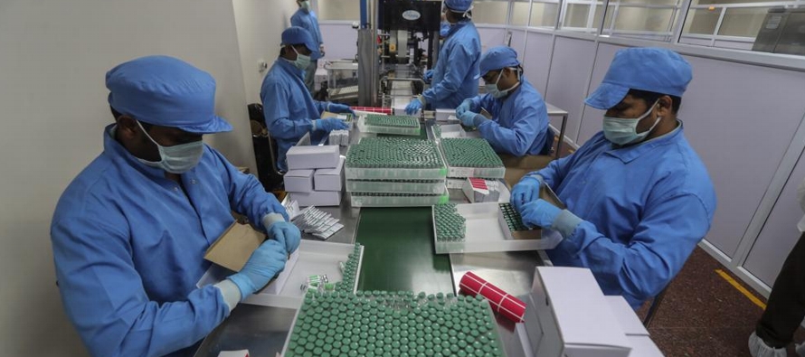 India se perfilaba como un surtidor importante de vacunas, especialmente para programa COVAX...