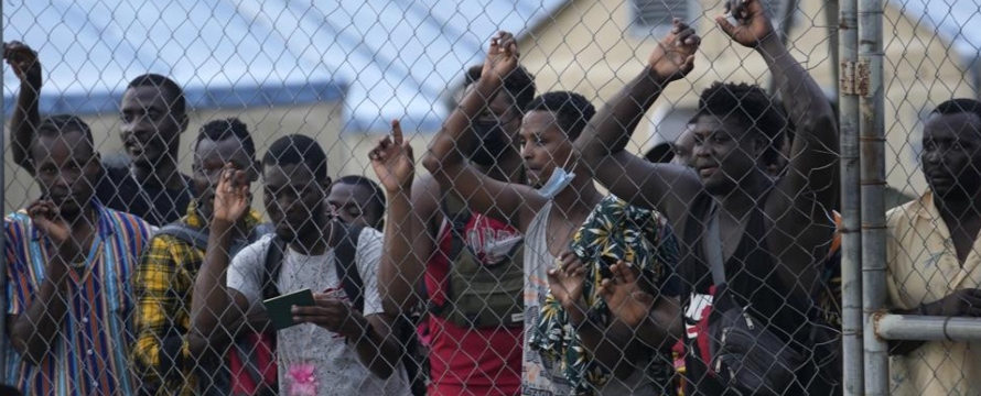 Mouynes dijo que por Panamá han pasado 80,000 migrantes hasta ahora este año. El...